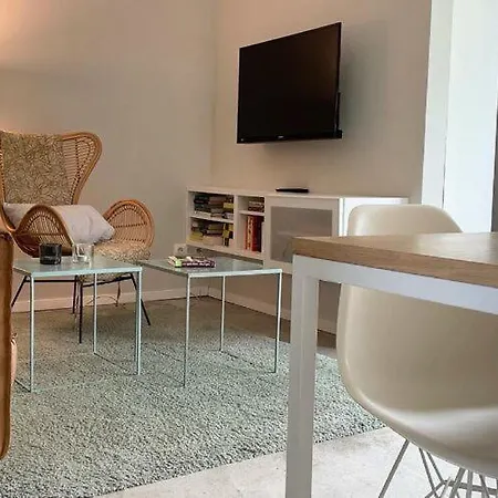 Apartment Idyllic Farm House With 5 Near The Saaler Bodden