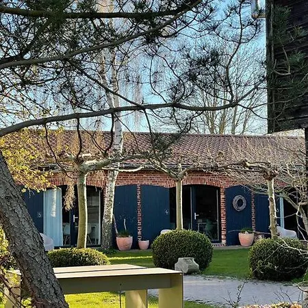 Idyllic Farm House With 5 Near The Saaler Bodden Saal