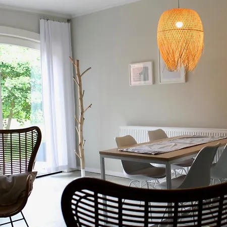Idyllic Farm House With 5 Near The Saaler Bodden Saal