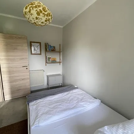 Apartmán Idyllischer Hof Mit 5 Wohnungen Nahe Des Saaler Boddens Saal