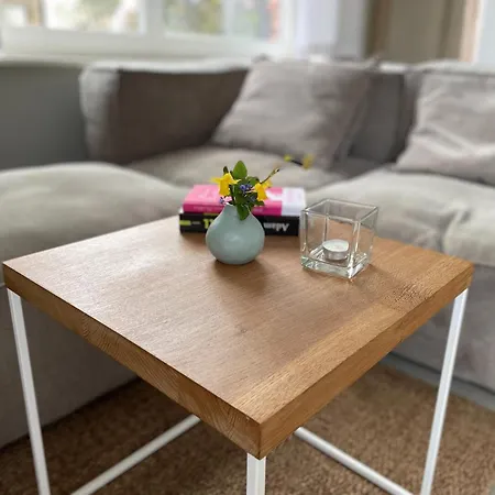 Idyllischer Hof Mit 5 Wohnungen Nahe Des Saaler Boddens Apartmán