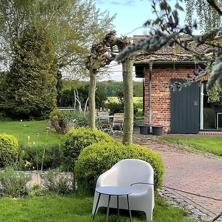 Apartmán Idyllischer Hof Mit 5 Wohnungen Nahe Des Saaler Boddens