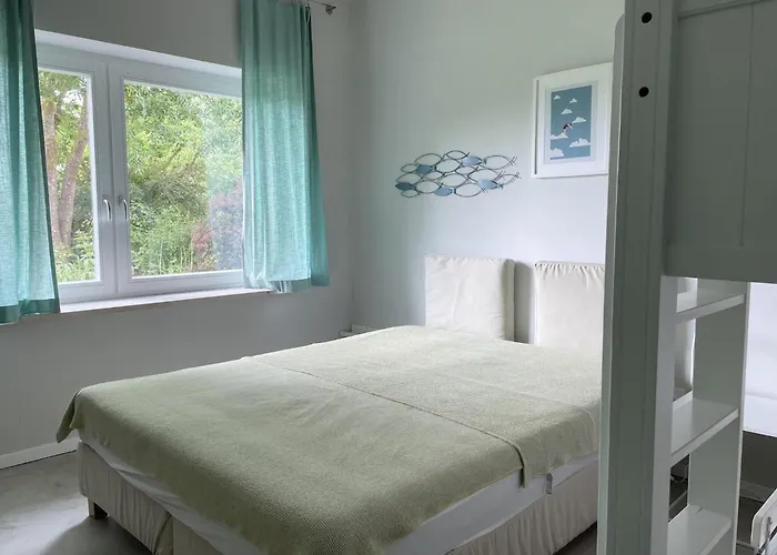Idyllischer Hof Mit 5 Wohnungen Nahe Des Saaler Boddens Lägenhet *